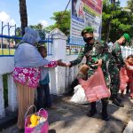 Gelar Jum’at Berkah, Ini Harapan Danyonif 725/Woroagi Muhammad Amin