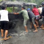Terjadi Kemacetan Dijalan Poros Enrekang Toraja, Ternyata Ada Mobil Terbakar