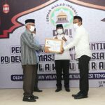 Safari Ramadhan, Wagub Sultra Lantik Pengurus Dewan Masjid Kolaka Utara