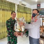 Tingkatkan Sinergitas dan Kebersamaan, Kapolres Sinjai Beri Bingkisan Paket Lebaran Hari Raya Idul Fitri 1442 H Ke Kodim 1424 Sinjai