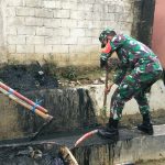 Babinsa Bersama warga Ciptakan Lingkungan Bersih dan Sehat