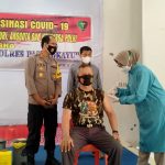 Kapolres Pasangkayu Dampingi Dir Krimum Polda Sulbar Cek Vaksinasi Covid-19.