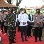 Panglima TNI dan Kapolri Pantau Pelaksanaan Vaksinasi di Madiun