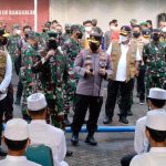 Tinjau Bangkalan Bareng Panglima TNI, Kapolri Paparkan Langkah Selamatkan Warga dari Risiko Covid-19
