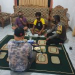 Bhabinkamtibmas Desa Malei Sambangi  Tomas Sukseskan Vaksinasi Covid-19.