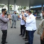 Tinjau Vaksinasi Buruh, Kapolri Minta Buruh Terus Kawal Program Pemerintah Wujudkan Herd Immunity