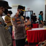 Polres Enrekang : Puluhan Anak Ikuti Khitanan Massal Peringati Hari KRI Ke-76