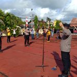 Tingkatkan Imunitas Tubuh, Waka Polres Sinjai Pimpin Olah Raga Bersama.