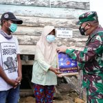 Peduli Sesama, Korem 143/HO bersama Polda Sultra Bagikan Sembako