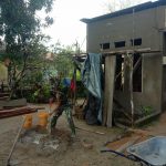 Bersama Rakyat TNI Kuat, Satgas TMMD Kodim 1417/Kdi Rehab Rumah Tidak Layak Huni