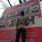 Poso, Upaya pencarian sisa daftar pencarian orang (DPO) teroris Poso, Satgas Madago Raya kembali pasang baliho DPO teroris Poso,
