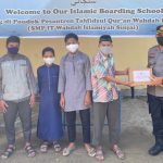 Sambut HUT RI Ke-76, Kapolres Sinjai Sambangi Pondok Pesantren Berikan Bantuan Sembako.