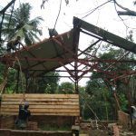 Satgas Pra TMMD Pasang Atap dan Dinding Istana Kecil Bapak Laode Tizai