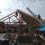 Pembangunan RTLH Masuki Tahap Pemasangan Atap