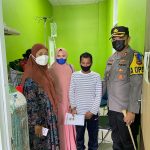 Jum’at Berkah, Kapolres Sinjai Berbagi Kepada Anggotanya Yang Sakit dan Masyarakat Yang membutuhkan.