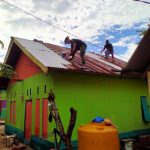 Panas Terik, Anggota Satgas TMMD 112 Tetap Semangat Selesaikan Pengerjaan Sasaran Fisik