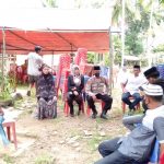 Turut Berduka Cita, Kabag SDM Polres Sinjai Melayat Kerumah Duka Alm. Aipda Syamsudin Anggota Polres Membramo Tengah, Polda Papua.
