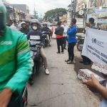 YLC Bagikan 200 Tajil Untuk Pengguna Jalan.