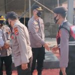 Moment Hari Lebaran, Kapolres Sinjai Salami Anggotanya Sebagai Wujud Silaturahim dan Ikatan Persaudaraan.