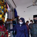 Momen Suka Cita Penjual Saat Lapaknya Dikunjungi Wapres