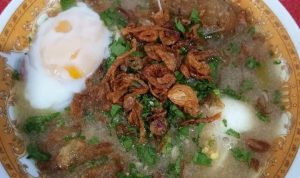 Menikmati Soto Banjar Sekarang Tak Perlu Jauh, Cukup ke Kitchen Twin Tanjung Bunga