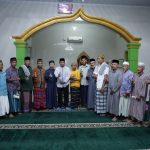 Pangdam Hasanuddin Sholat Magrib Di Masjid Manunggal Al-Jariyah Kolaka