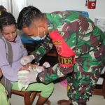 Peduli Tumbuh Kembang Anak Perbatasan, Satgas Yonif 725/Woroagi Lelaksanakan Posyandu Dan Imunisasi