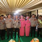 Kapolres Sidrap bersama Ketua Bhayangkari dan PJU Kunjungi Polsek Tellu Limpoe, Ini Tujuannya 