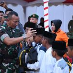 Tingkatkan Kesejahteraan Prajurit, Pangdam Hasanuddin Lakukan Peletakan Batu Pertama Pembangunan Rumah Dinas