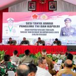 Silaturahmi Bareng Masyarakat di Papua Barat, Kapolri: TNI-Polri Solid dan Siap Kawal Program Pemerintah
