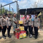 Polres Sidrap Bersama Bhayangkari Beri Bantuan Sosial Kepada Korban Kebakaran