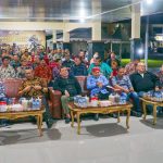 Bersama Forkopimda, Polda Sultra Gelar Nonton Bareng Wayang Kulit.