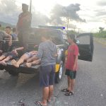 Sigap, Sat Samapta Polres Sidrap Bantu Evakuasi Korban Laka Lantas 