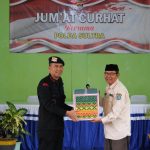 Jumat Curhat Bersama Dir Intelkam Polda Sultra , Masyarakat Adukan Soal Kendaraan Dump Truk muat Pasir yang tidak tertutup terpal