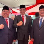 Hadiri upacara Hari Ulang Tahun Sultra yang ke 59, Anton Timbang berharap Sultra semakin maju dan berkembang.