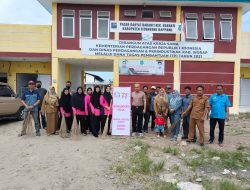 Bhayangkari Ranting Baranti dan Panca Lautang bersama Dinas Terkait serta Masyarakat Gelar Bersih-bersih 