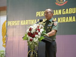 Pangdam XIV/Hsn Beri Arahan Pada Pertemuan Gabungan Persit KCK PD XIV/Hsn : Kehidupan Militer Tidak Bisa Dipisahkan Dari Peran Ibu Persit