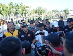 Sinergi TNI, Polri, Pemda, IKA Unhas, Pelajar dan Masyarakat dalam HUT ke-78 Kemerdekaan RI dan HUT ke-354 Prov Sulsel : Pangdam XIV/Hsn Wujudkan Aksi Nyata Pantai Bebas Sampah