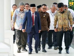 Menteri Basuki Terima Penghargaan Adhikarya Utama Pembangunan Pertanian