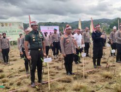 Polda Sultra Melaksanakan Penghijauan Penanaman Pohon Mangrove Bersama Forkopimda.