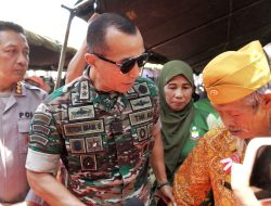 Pangdam XIV/Hsn : Pengabdian 34 Tahun Akabri 89 Di Wilayah Kodam XIV/Hsn Dengan Gelar Baksos dan Bakes 8.970 Paket di Tiga Propinsi Sulselbartara