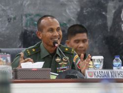 Terima Paparan Kesiapan dan LKJ TMMD Ke-118, Pangdam XIV/Hsn : Kehadiran TNI AD Memberikan Kebahagiaan Kepada Masyarakat