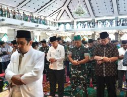 Pererat Silaturahmi dan Kebersamaan, Pangdam XIV/Hsn : Road Show Safari Jumat ke-15 Di Masjid Al-Markaz Al-Islami