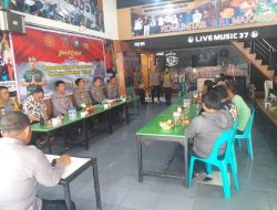 Polda Sulsel Gelar Jumat Curhat Di Jl .Nusantara Kota Makassar, Warga Harap Keluhkan Jukir liar