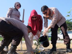 Hari Jadi Humas Polri ke-72, Bidhumas Polda Sulsel dan Polres Jajaran Tanam 4.545 Bibit Pohon
