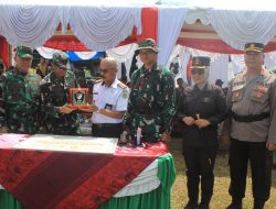 Kasdam XIV Hasanuddin Menutup dan Mengukuhkan Kemanunggalan TNI-Rakyat dalam TMMD Ke-118 Kodim 1420/Sidrap