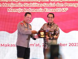 Kapolri Beri Kuliah Kebangsaan Di Unhas Makassar