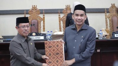 Gelar Rapat Paripurna, DPRD Makassar Setujui Ranperda APBD Tahun 2022 Jadi Perda