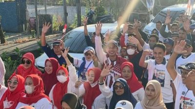 Puluhan Ribu Warga Ikuti Jalan Sehat Merdeka Anak Rakyat