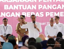 Mendag Mendampingi Presiden RI dalam Pelaksanaan Penyaluran Bantuan Pangan CBP di Salatiga, Jawa Tengah   